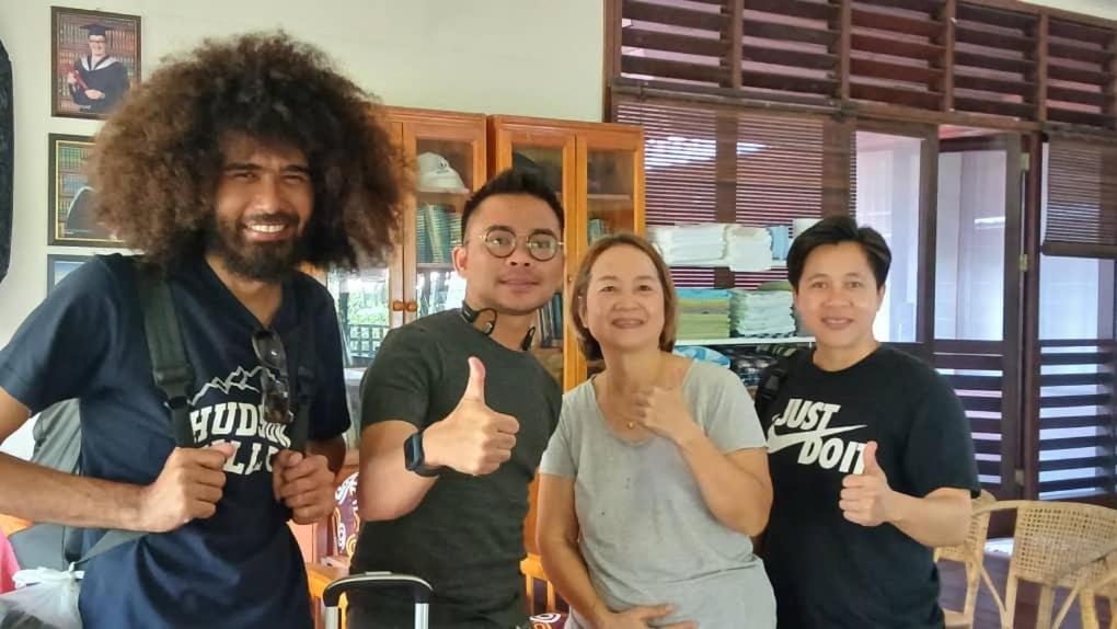 Mulu Tribal Homestay Екстер'єр фото